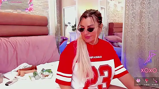 ArianaCroft online show from 30, 5, 2026