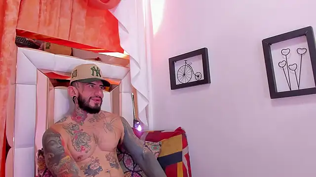 dilan scootk  online show from 31, 3, 2026