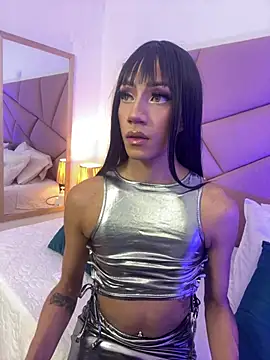 Snapshot of VictoriaRoss1 chatting on 17, 2, 2025 VictoriaRoss1 online show from 17, 2, 2025