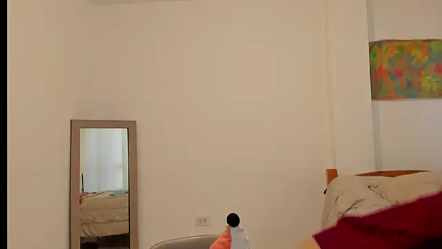 linnie  online show from 9, 3, 2025