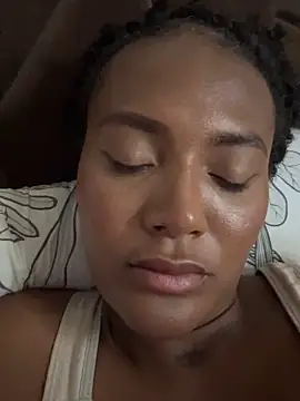 KyaraMiller online show from 16, 4, 2026