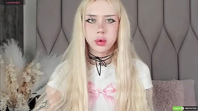 Joy Barker online show from 3, 2, 2026