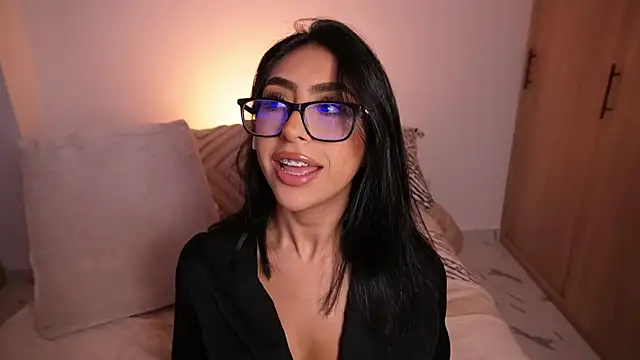 Sara albrecht online show from 29, 10, 2025