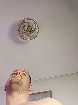 lobito1997 online show from 22, 3, 2025