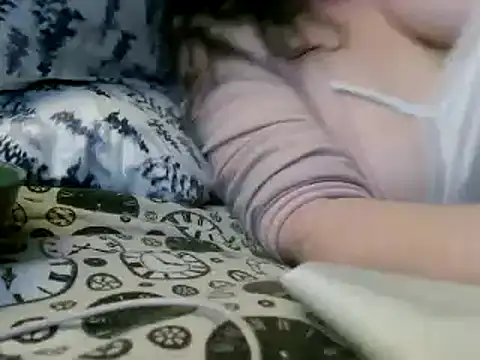 WHITEDAROSE online show from 6, 2, 2025