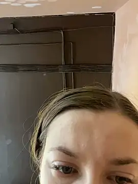 KateRedgar online show from 3, 3, 2025