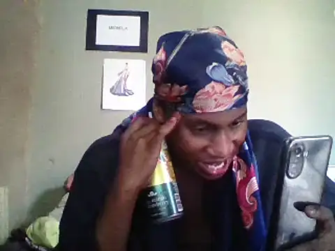 Moorella1 online show from 21, 3, 2025