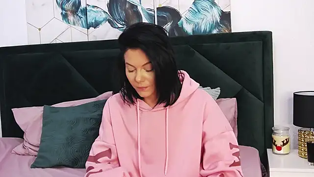 tanyagrey online show from 13, 12, 2024