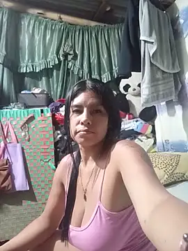 Snapshot of Alanagracia chatting on 13, 6, 2026 Alanagracia online show from 13, 6, 2026