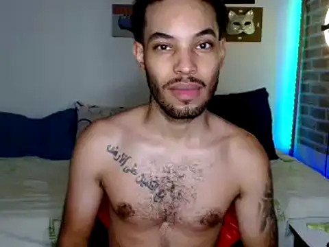 Snapshot of colinbrown chatting on 5, 2, 2025 colinbrown online show from 5, 2, 2025