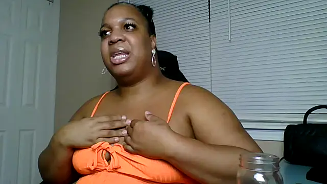 Badgirlbrittt online show from 27, 9, 2025