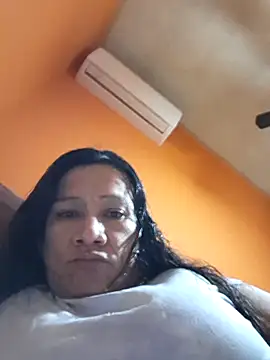 miicheele32 online show from 22, 11, 2025