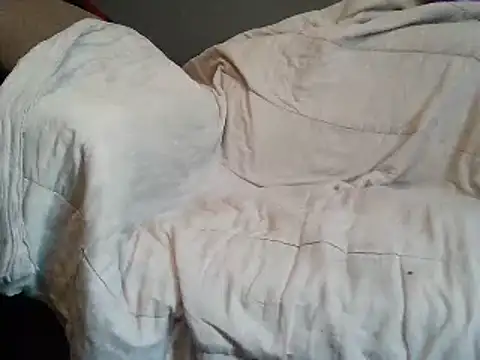 Snapshot of SmallGoodNutts chatting on 3, 2, 2025 SmallGoodNutts online show from 3, 2, 2025