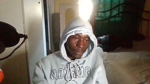 Snapshot of SmallGoodNutts chatting on 21, 9, 2025 SmallGoodNutts online show from 21, 9, 2025