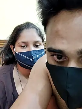 IND COUPLE1 online show from 5, 2, 2025