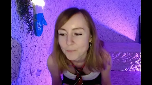 Athena Richards online show from 27, 2, 2025