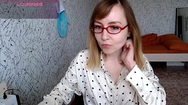 Athena Richards online show from 14, 6, 2026