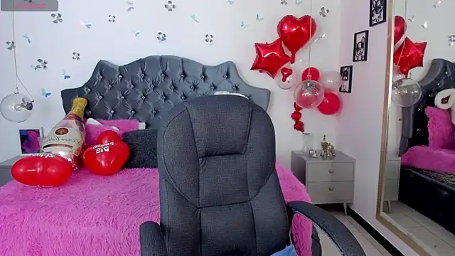  Antonnela  online show from 18, 2, 2025