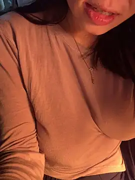 Snapshot of Laura8910 chatting on 23, 1, 2025 Laura8910 online show from 23, 1, 2025