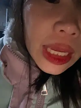 Snapshot of Laura8910 chatting on 26, 2, 2025 Laura8910 online show from 26, 2, 2025