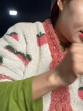 Snapshot of Laura8910 chatting on 18, 3, 2025 Laura8910 online show from 18, 3, 2025