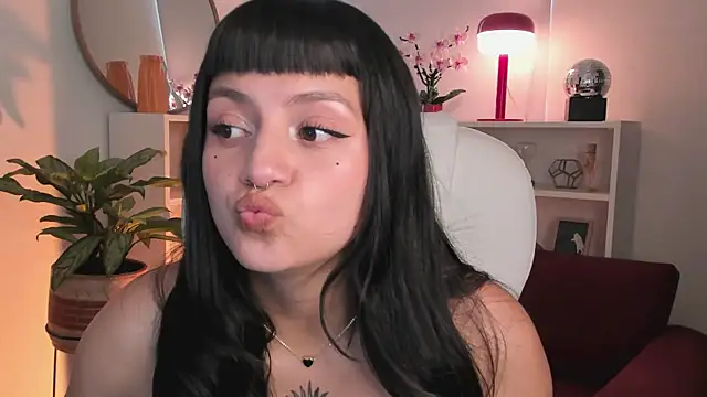 Snapshot of nahiapaws chatting on 10, 2, 2026 nahiapaws online show from 10, 2, 2026