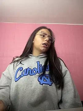 Snapshot of karol_9 chatting on 28, 2, 2025 karol 9 online show from 28, 2, 2025