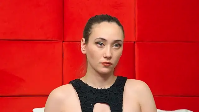 Snapshot of AliceMunro chatting on 26, 1, 2025 AliceMunro online show from 26, 1, 2025