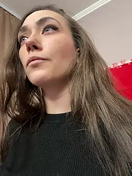 Snapshot of AliceMunro chatting on 11, 2, 2025 AliceMunro online show from 11, 2, 2025