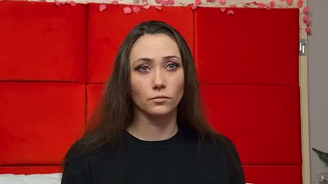 Snapshot of AliceMunro chatting on 20, 2, 2025 AliceMunro online show from 20, 2, 2025