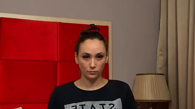 Snapshot of AliceMunro chatting on 16, 3, 2025 AliceMunro online show from 16, 3, 2025