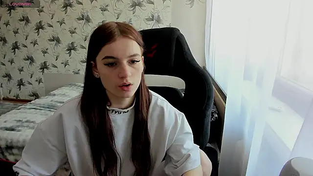 Stacey Brown online show from 27, 12, 2024