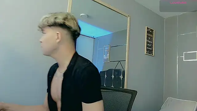 ANDRIUS 24 online show from 1, 2, 2025