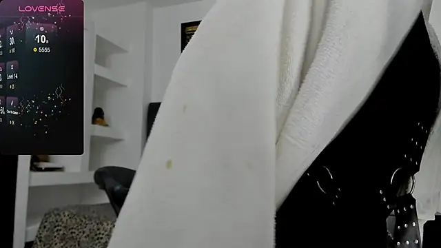 MattRodriguez9 online show from 21, 3, 2025