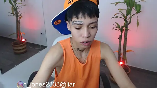 Jonesliam23 online show from 13, 12, 2024