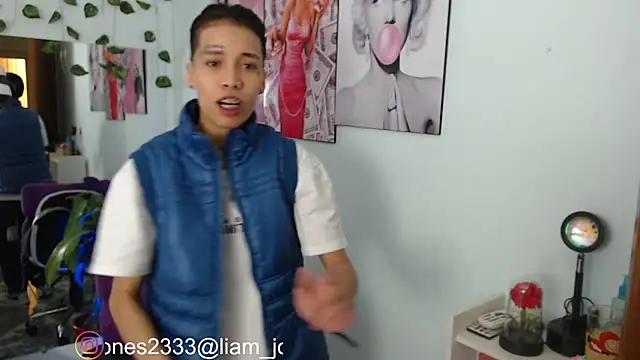 Jonesliam23 online show from 28, 2, 2025