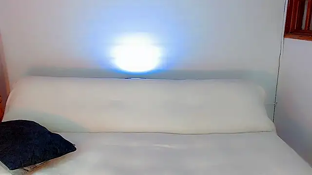 laura sweett120 online show from 23, 2, 2025