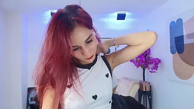 Tamara slimx online show from 17, 4, 2026