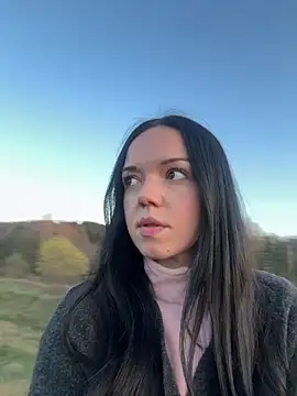 Vanesskaa online show from 18, 3, 2026