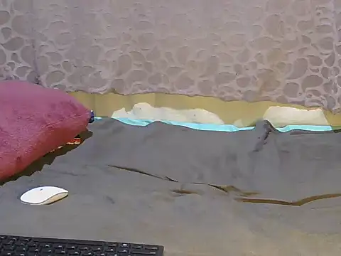 slim girl02 online show from 23, 9, 2025