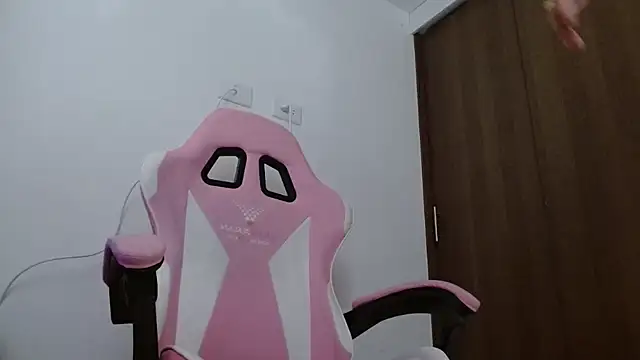 keilafranco online show from 21, 10, 2025