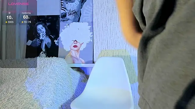 Snapshot of luna-catt chatting on 22, 2, 2025 luna-catt online show from 22, 2, 2025