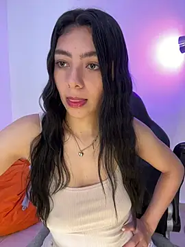 Snapshot of Liissa_cute_ chatting on 28, 6, 2026 Liissa cute online show from 28, 6, 2026