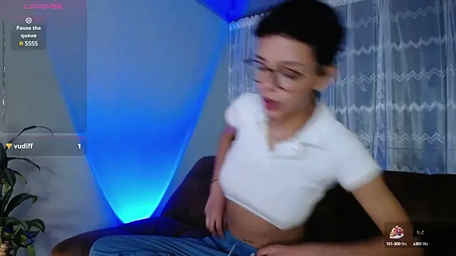 Snapshot of peyton_golden1 chatting on 13, 1, 2025 peyton golden1 online show from 13, 1, 2025