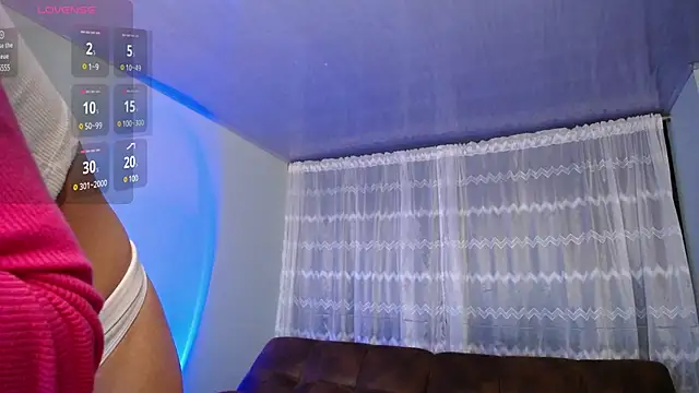 Snapshot of peyton_golden1 chatting on 25, 1, 2025 peyton golden1 online show from 25, 1, 2025