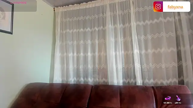 Snapshot of peyton_golden1 chatting on 9, 9, 2025 peyton golden1 online show from 9, 9, 2025