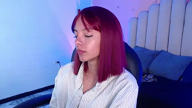 Snapshot of peyton_golden1 chatting on 4, 10, 2025 peyton golden1 online show from 4, 10, 2025