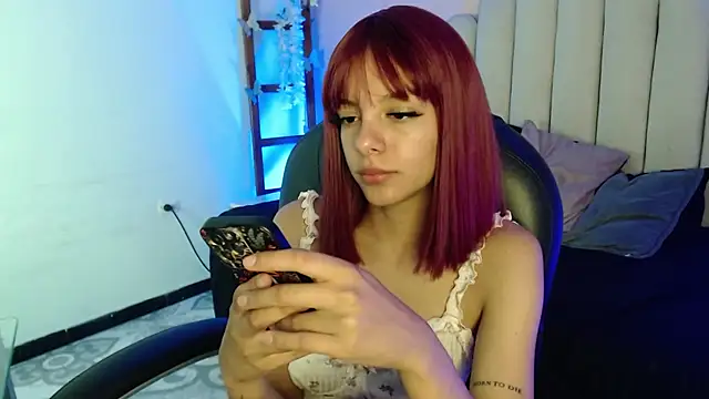 Snapshot of peyton_golden1 chatting on 9, 10, 2025 peyton golden1 online show from 9, 10, 2025