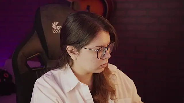 KeytSilvas online show from 6, 1, 2025