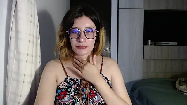 mariana124- online show from 13, 12, 2024